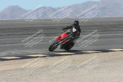 media/Oct-13-2025-Moto Forza (Mon) [[a66d839500]]/4-C Group/Session 2 (Bowl)/